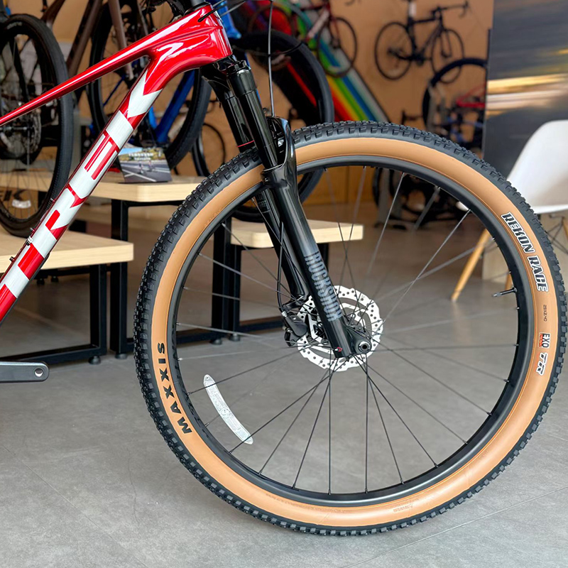 Maxxis 29-inch Mountain Bicycl - огляд і ціна Mountain Biking Races